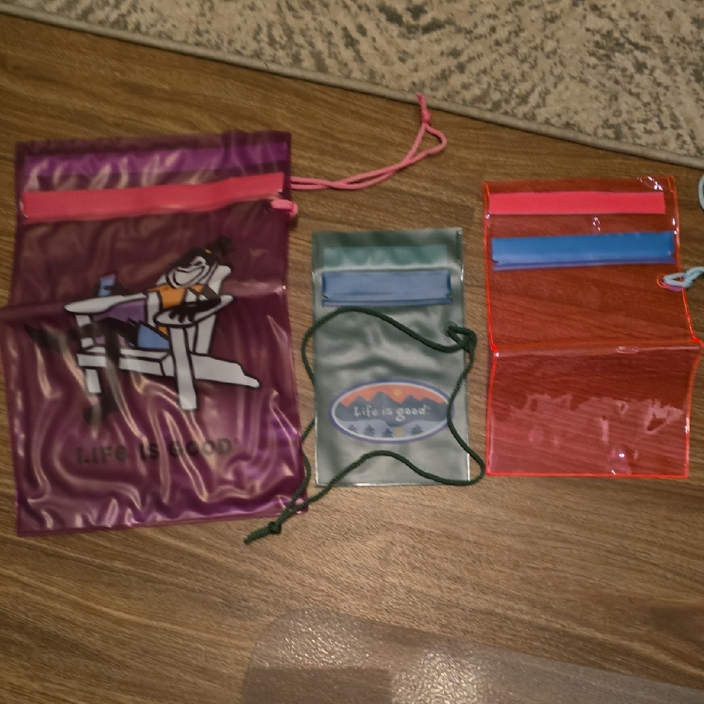 Life Is Good Colorful Drawstring Dry Bag Set
